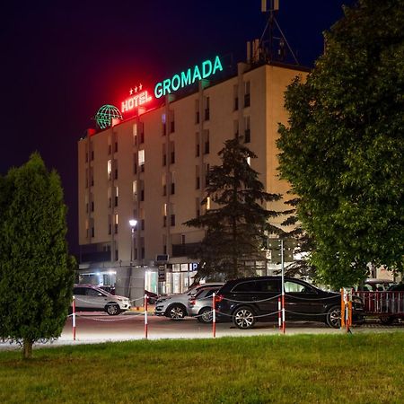 Hotel Gromada Łomża מראה חיצוני תמונה
