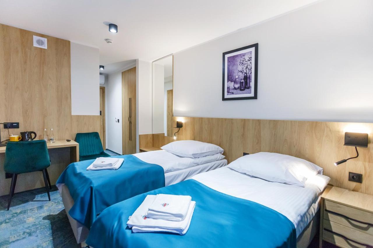 Hotel Gromada Łomża מראה חיצוני תמונה