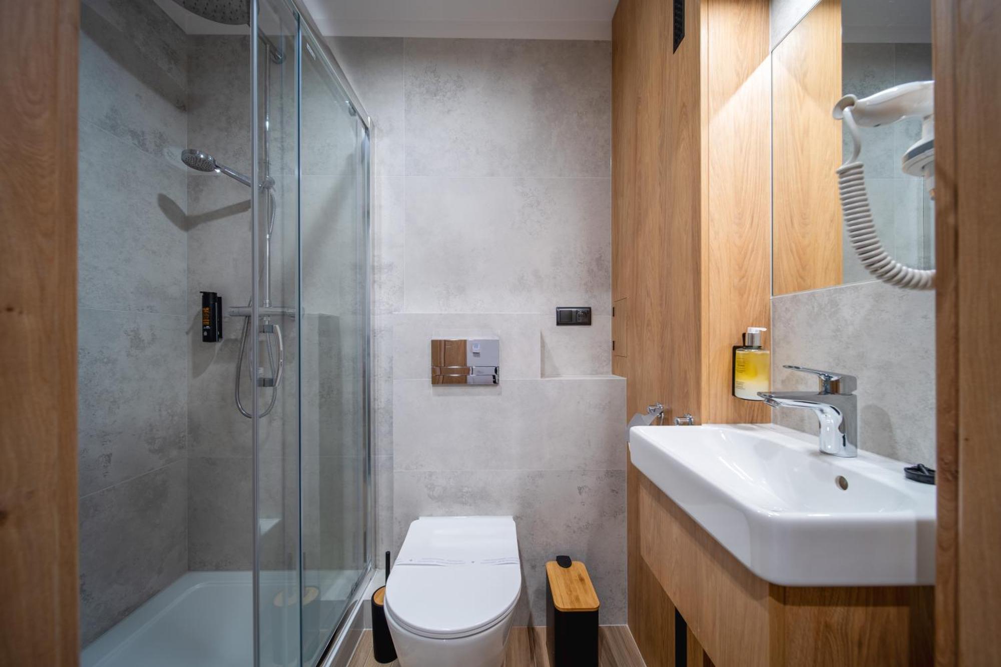 Hotel Gromada Łomża מראה חיצוני תמונה