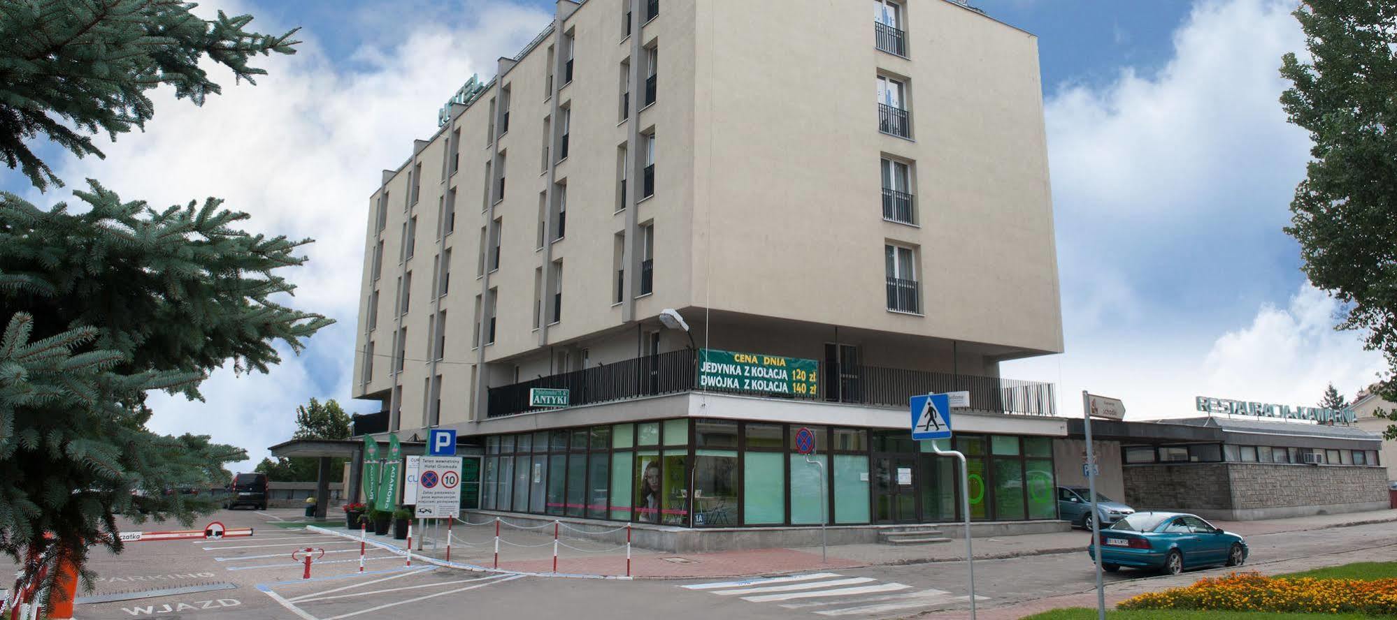 Hotel Gromada Łomża מראה חיצוני תמונה