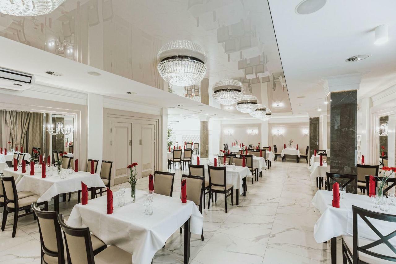 Hotel Gromada Łomża מראה חיצוני תמונה